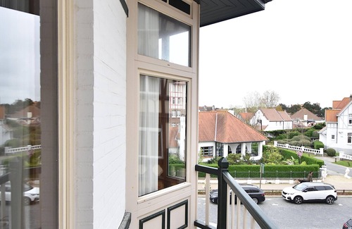 De Haan Apartment | De Haan Apartment Retreat