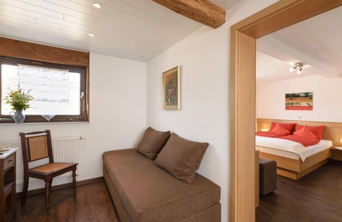 Ilbesheim Bed & Breakfast | Double room "Rittersberg" - Weingut Gästehaus Hechtmann