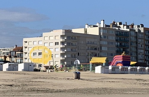 De Panne Apartment | De Panne Luxury Apartment with character