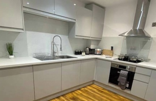 Bedford Apartment | De Parys Self Catering Flat 2 in Bedford