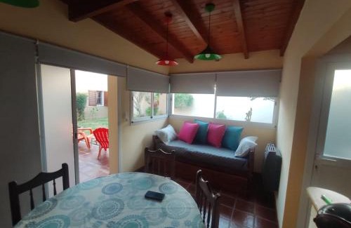 Villa Maria House | DE PASO PRIMO - con COCHERA sin techar con rejas