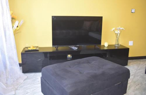 Santa Cruz Apartment | De Pina Apartments