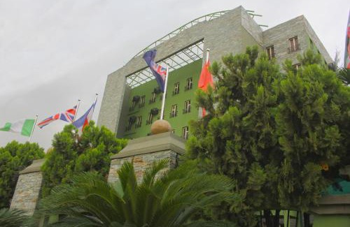 Ikeja Hotel | De Rembrandt Hotels and Suites