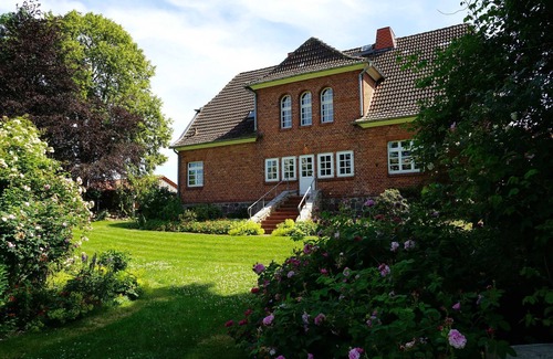 Roggenstorf Apartment | Vacation apartment Hof Sangel