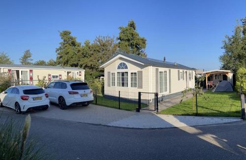 Sint-Annaland Resort | De Roos chalet 174