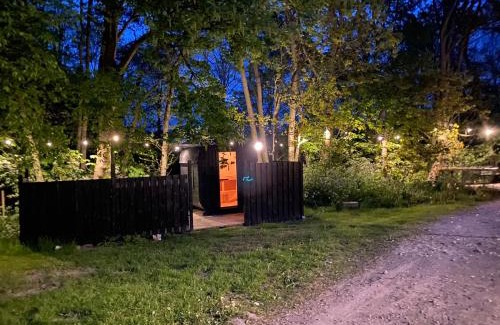 Pingjum House | De Skourre met hottub en sauna