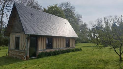 Eturqueraye House | De terre et de bois.