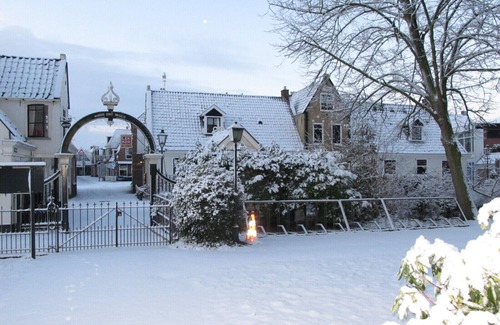 Grou House | De Thuiskamer Just like at home!