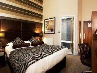 Old Windsor Hotel | De Vere Beaumont Estate