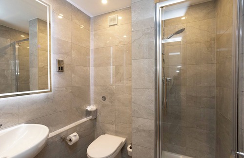 East Horsley Hotel | De Vere Horsley Estate