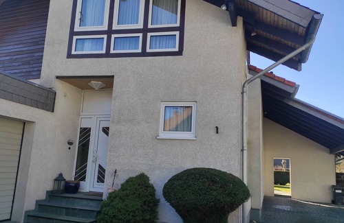Wolfshagen House | Cherry blossom family home