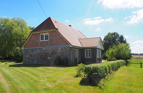 Stintenburg House | Villa holiday Stintenburg island in the Biosphere