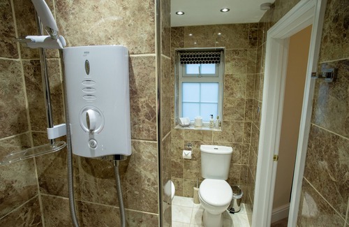 Lydney Bed & Breakfast | Deanfield Bed and Breakfast