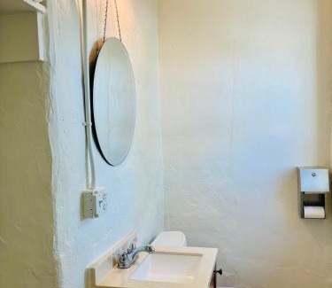 Tecopa Cabin | Death Valley Hot Springs
