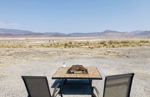 Tecopa House | Death Valley Hot Springs 3BR