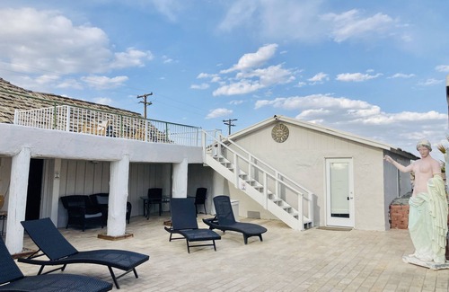 Tecopa House | Death Valley Hot Springs 1BR