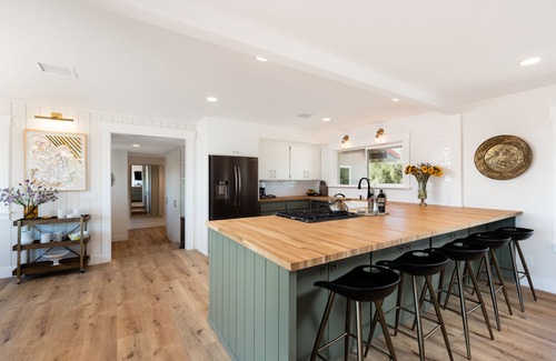 Ballard House | Deboem Vineyard | 20-Acre Organic Wine Retreat!