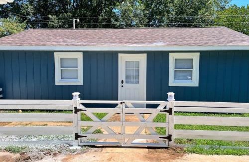 Decatur House | Decatur's Charming Bungalow Oasis