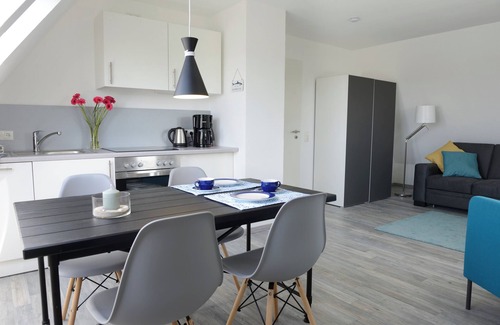 Laboe Apartment | Deck 3 - Ostseebad Laboe - view of the Kiel Fjord and only 200m to the water