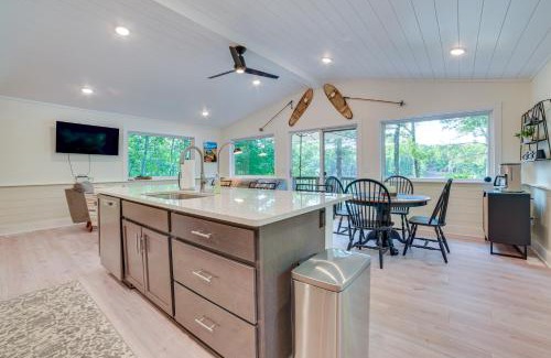 Lake Arrowhead House | Deck and Fire Pit Beachfront Home in Gaylord!