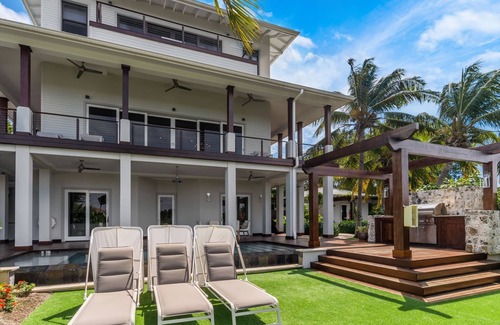 Seven Mile Beach House | Deckhouse Located at The Ritz-Carlton, Grand Cayman