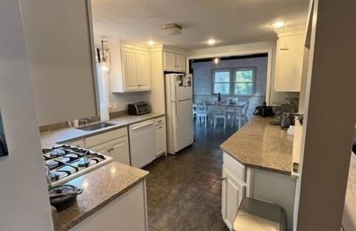 Harwich House | Deeded access to Long Pond! Dog friendly!