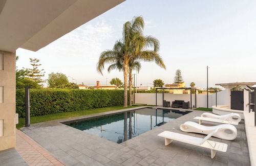 Arenella Villa | Deep Blue Sea - Casa vacanza (swimming pool, bbq, solarium)