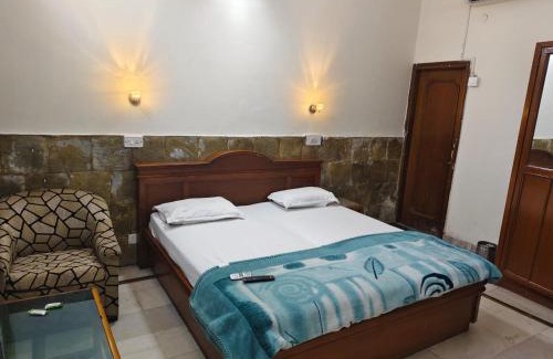 Panchkula House | Deepak Motel