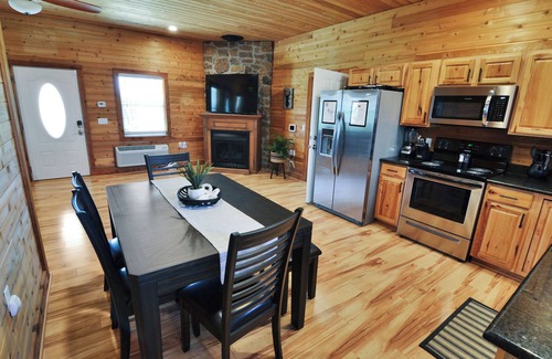 Cave City House | Deer Jenny at Mammoth Cave NP! w/Fire Pit!