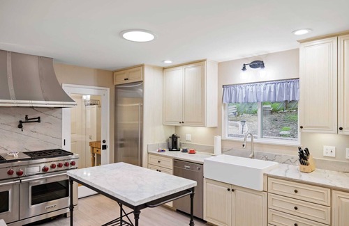 Carmel Valley House | Deer Meadow 4BR 3Ba w Valley Views 30 Night Min