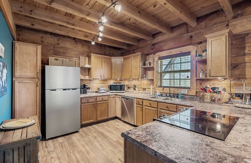 Byrdstown Cabin | Deer Run - A Peaceful cabin hideaway!