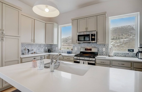 Deer Mountain House | Deer Springs Ultimate Mountain Retreat