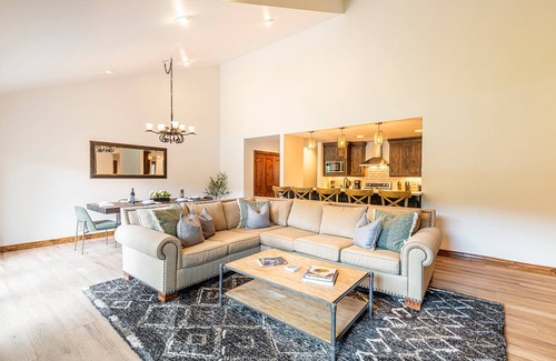 Deer Valley House | Deer Valley Fawngrove Woodland Escape