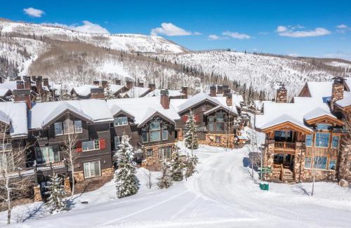 Empire Pass House | Deer Valley luxury home, outdoor seating, hot tub