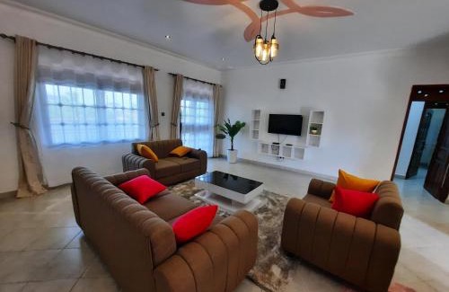 Buloba Apartment | Deerwood Family Apartments, Bulenga
