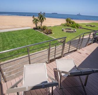 Rand Rifles Villa | Deja Blue Beachfront Villa, Newly renovated