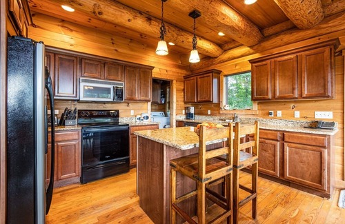 Bryson City Cabin | Deja View- Amazing View