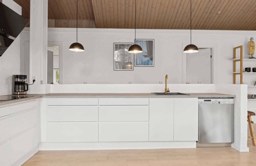 Helberskov Strand House | Dejligt sommerhus i Helberskov