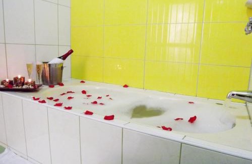 Calleria Hotel | Del Castillo Plaza Hotel Pucallpa