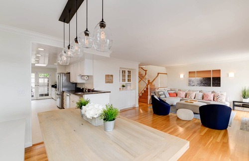 Del Mar Heights Apartment | Del Mar Beach Getaway - Truly Outstanding