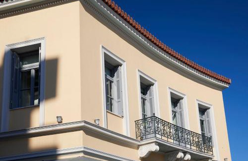 Metaxourgio Apartment | Del Taso 1850
