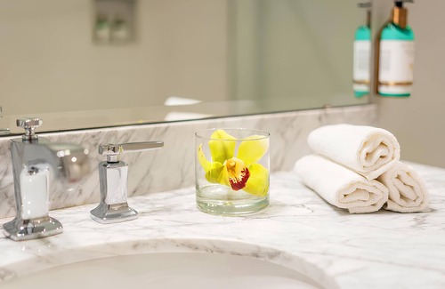 West Hartford Hotel | Delamar West Hartford