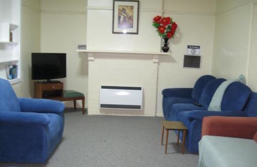 Delegate House | Delegate Nurses Cottage