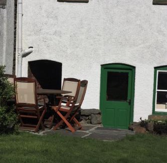 Rhayader House | Delfryn Cottage