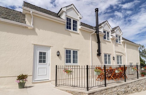 Llannefydd House | Delfryn