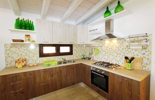 Tiggiano Cottage | Delightful cottage with private pool 507