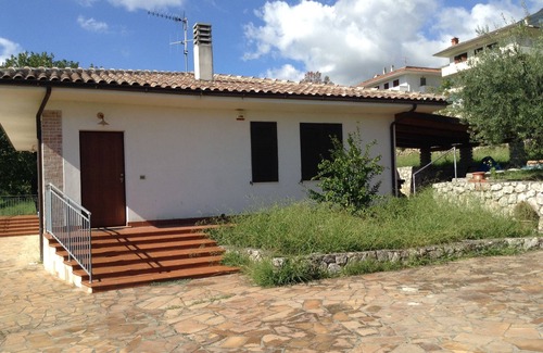 Spigno Saturnia House | Delightful country cottage with sea view near Formia, between Rome and Naples