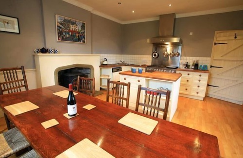 Sedbergh House | Delightful holiday home offers views over Dentdale with Whernside