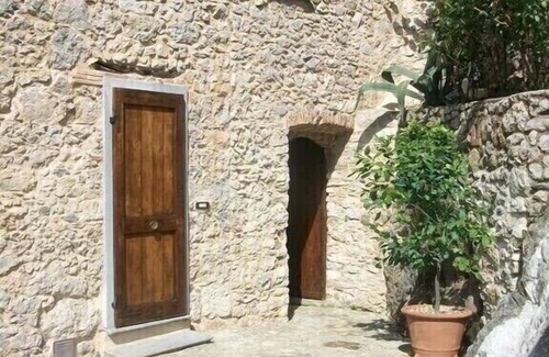 Metato House | Delightful house with sea view on the hills of CamaiorenLAST MINUTE DISCOUNT 10%