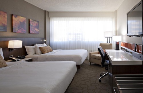 Southside Hotel | Delta Hotels by Marriott Edmonton South Conference Centre
